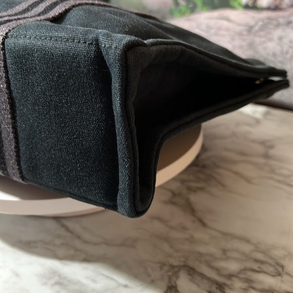 HERMES PM TOTE BAG IN VERY GOOD CONDITION. - Picture 7 of 14